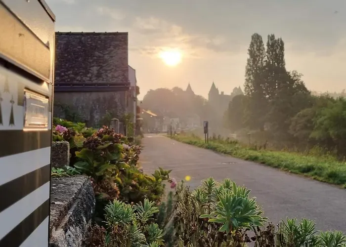 Gîte maisonnette- Et à côté coule une rivière