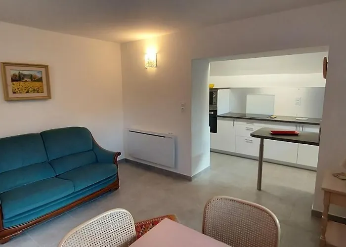 T2 indépendant dans maison Tout confort
