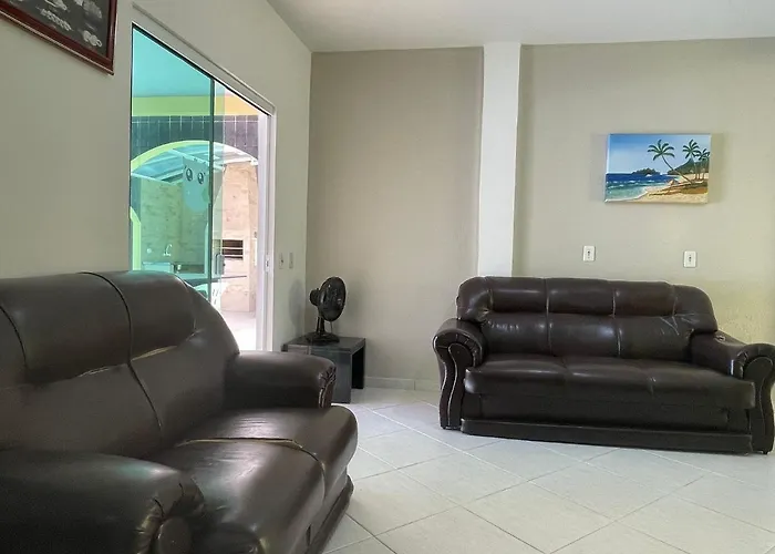 Casa com piscina Balneario Ipanema PR