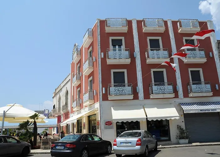 Hotel sulla spiaggia: Hotel Miramare