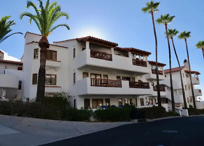 Modern Hamilton Cove Villa W/Golf Cart