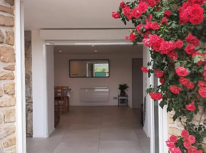 Appartement climatisé au calme en Provence