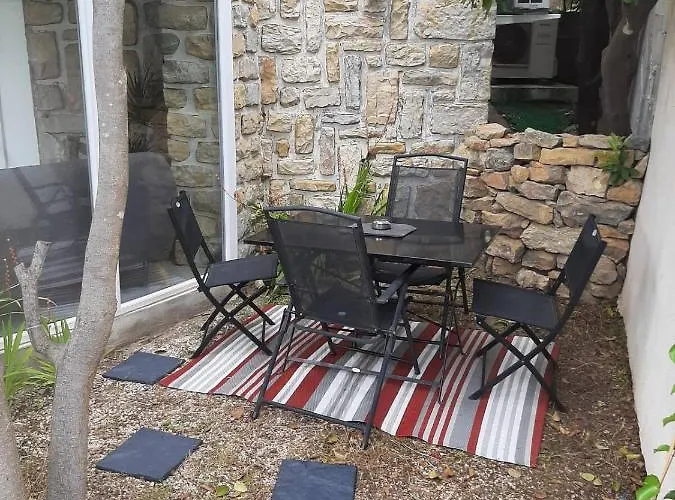 Appartement climatisé au calme en Provence