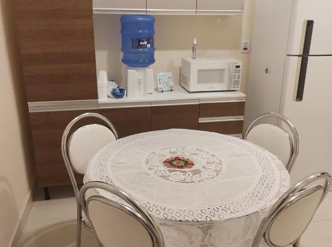 Casa residencial arejada em bairro tranquilo