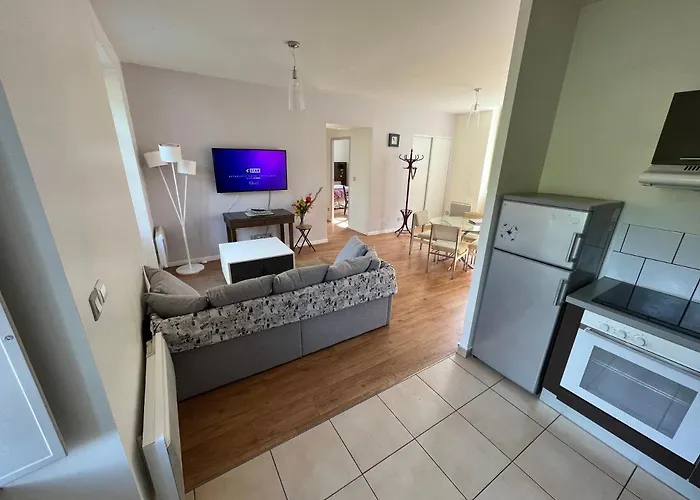 Charmant appartement RDC familial ou pour le travail