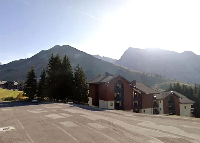 Appartement la Clusaz avec terrasse sur les pistes de ski