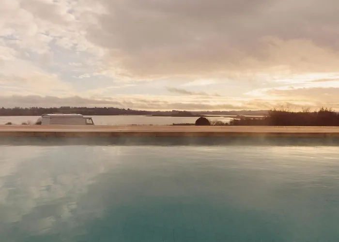 Jacuzzi hotel: Glasson Lakehouse