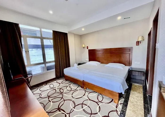 Resort: Fan Holiday Hotel