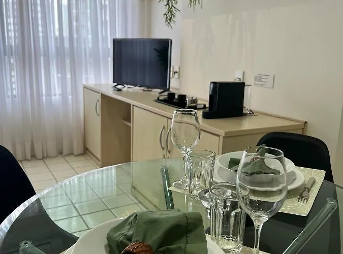 Hotel com piscina: Flat - Navegantes Residence Hotel