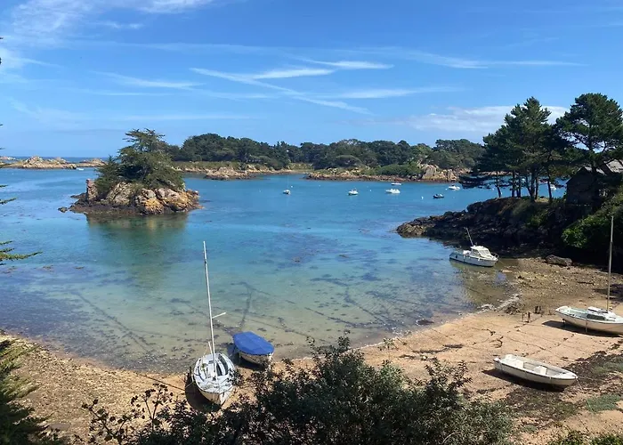 St Rom, Vue imprenable sur l'Ile de Bréhat