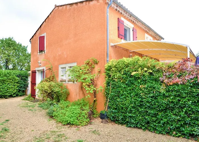 Beautiful Home In St-Quentin-La-Poterie