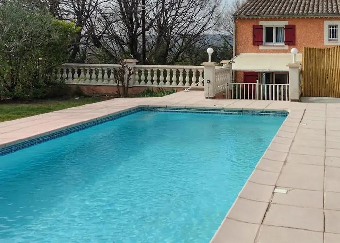 Beautiful Home In St-Quentin-La-Poterie