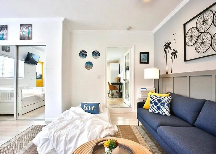 King Garden Suite - 10 Mins To Beach And Lax