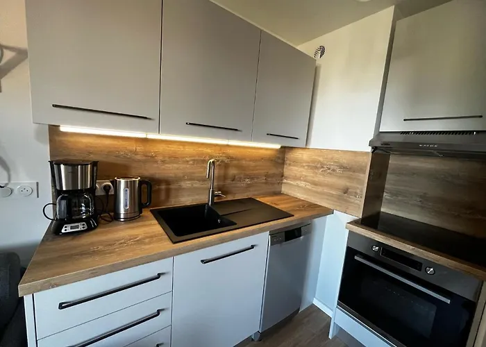 Appartement tout confort et proche du centre - Linge de maison et de toilette inclus, Parking et WIFI gratuits, Mont Vallon Lodge Méribel Mottaret