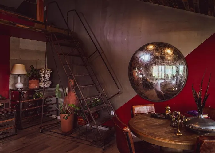 Cabin: 5Elements In The Wine Country