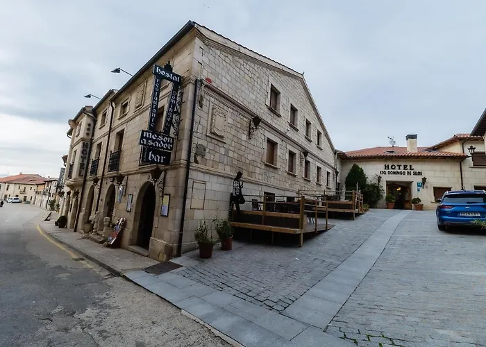  Hostal Santo Domingo De Silos