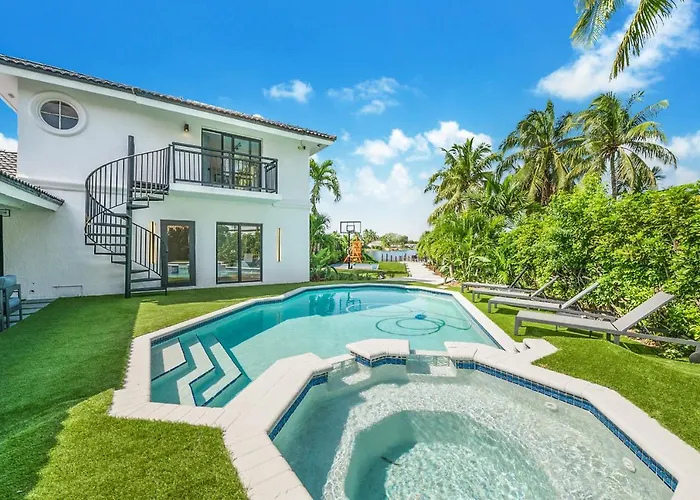 Miami Oasis With Lakefront Beach Jacuzzi And Golf L56