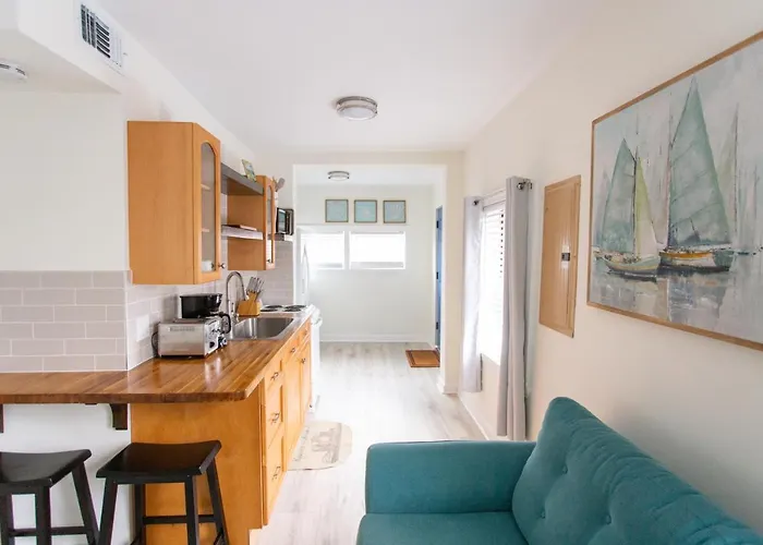 Central & Comfortable Home Walk To The Beach!