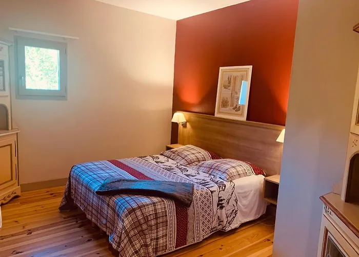Appartement chaleureux chez Nadège et Raphaël