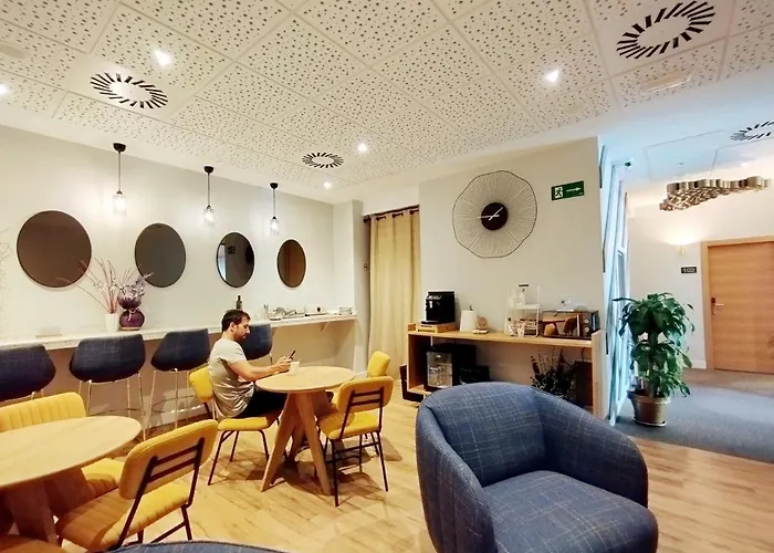 Habital Suites