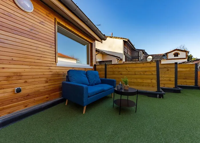 Le toit terrasse proche commodités parking facile