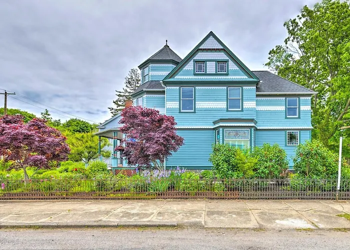 Charming Greenport Gem 1, 1 Mile To Ferry!