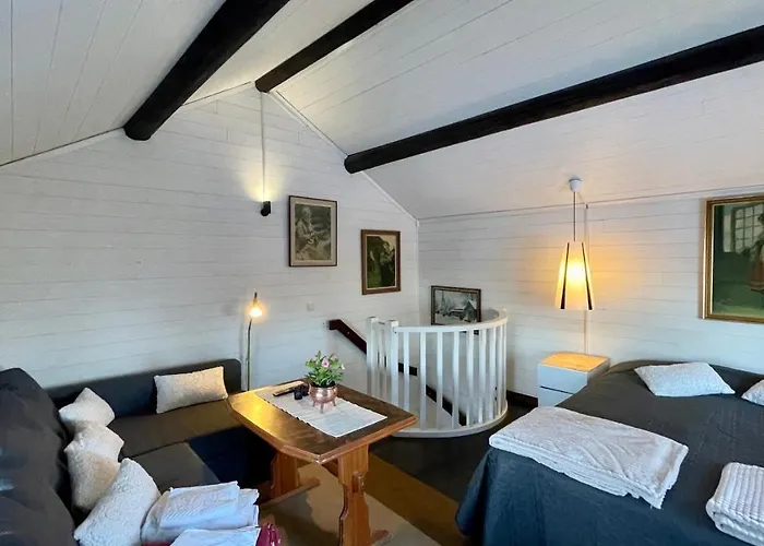 Prinsgarden B&B Rum Stugor