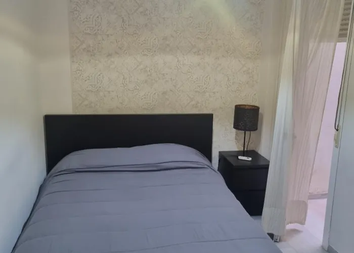 Hotel cerca del colegio: Apartamentos centro histórico