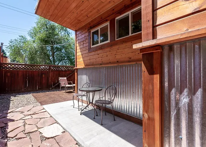 Lava Hideout Cabins