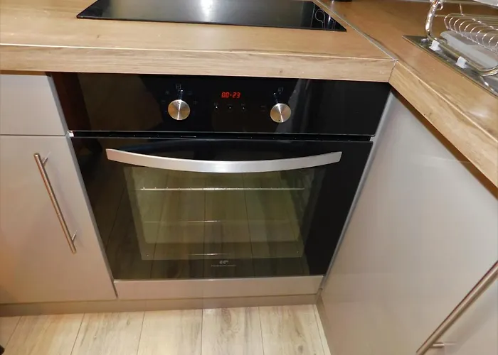 Appartement climatisé 4 couchages à 600m du centre Thermal