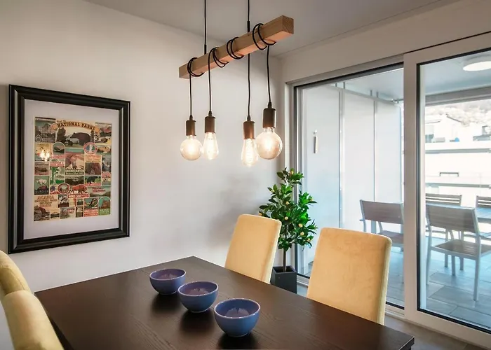 Casa Leini by Quokka 360 - two-bedroom apartment 3 minutes from Lido di Locarno