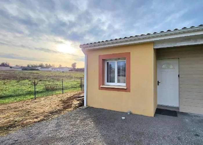 Logement thermale et de tourisme Les Acacias 6