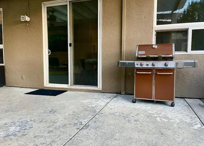 King Bed Quiet Home On Cul-De-Sac Hiking Trails