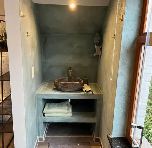 Cosy Little House