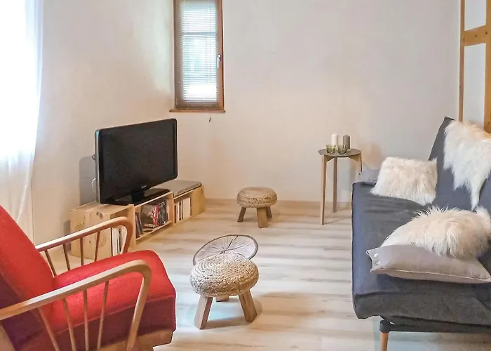 Awesome Apartment In Molsheim With Wifi