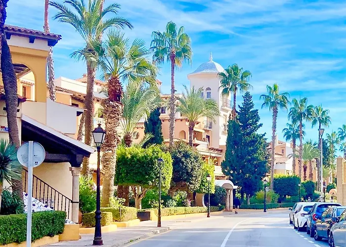 Beautiful Apartment near Playa de los Locos