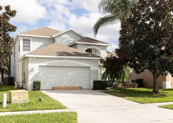 Villa: Windsor Hills Resort 2 Miles To Disney 6-Bedroom 4-Bathrooms Villa With Private Pool And Spa