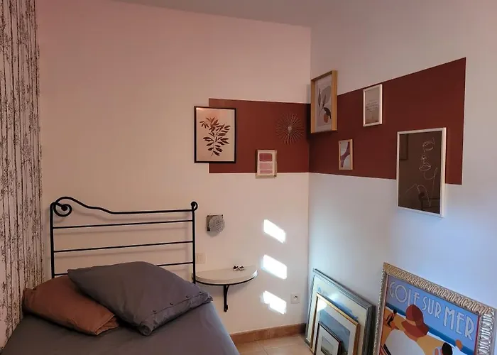 Appartement climatisé sur golf de L'Isle-Sur-La-Sorgue