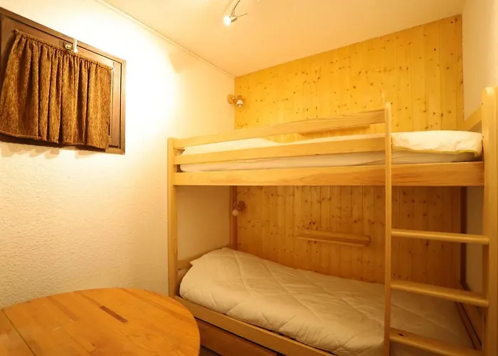 Appartement 4 pièces, 8 couchages à 300m des pistes - Auris en Oisans - FR-1-297-46
