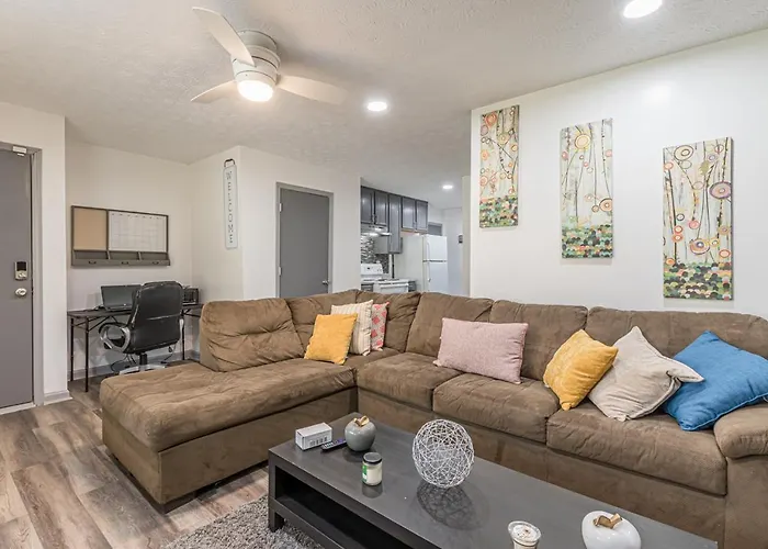 Villa: The Sweet Creek Luxurious Villas