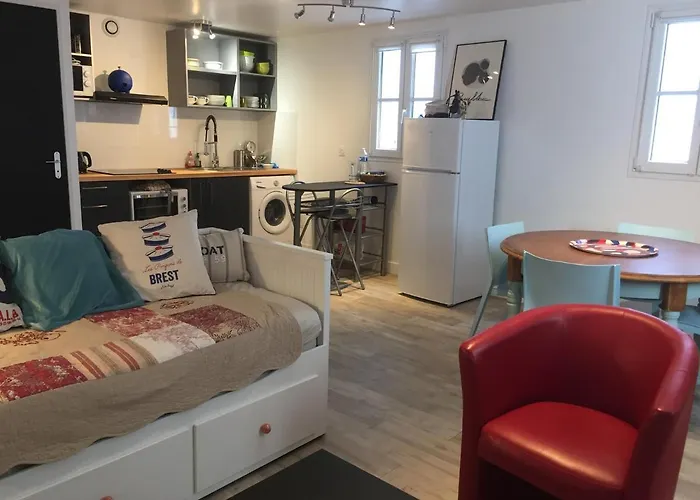 Duplex moderne au cœur de Palais, proche plages - FR-1-418-219