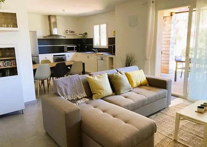 Appartement Lena 6 pers piscine 500 m plage