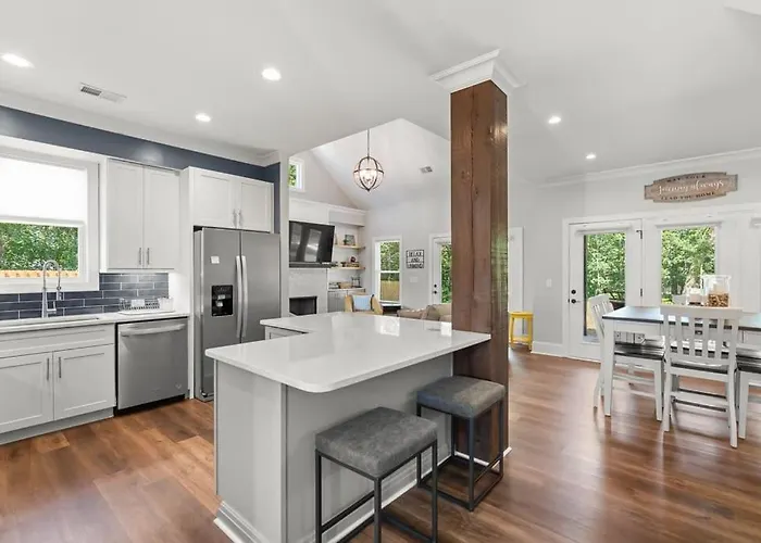 Relax, Rewind, Repeat - New Country Cottage