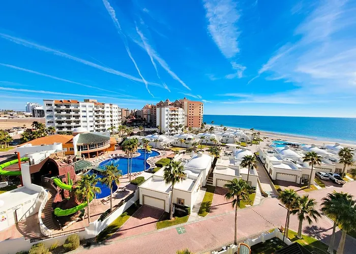 Las Palmas Resort Condo 603 With Amazing Sea View