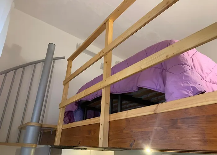 Cabina: La Perla Di Lampedusa