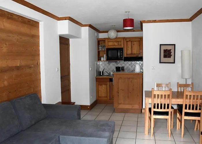 Appartement chaleureux avec balcon sud à Bozel - FR-1-464-13