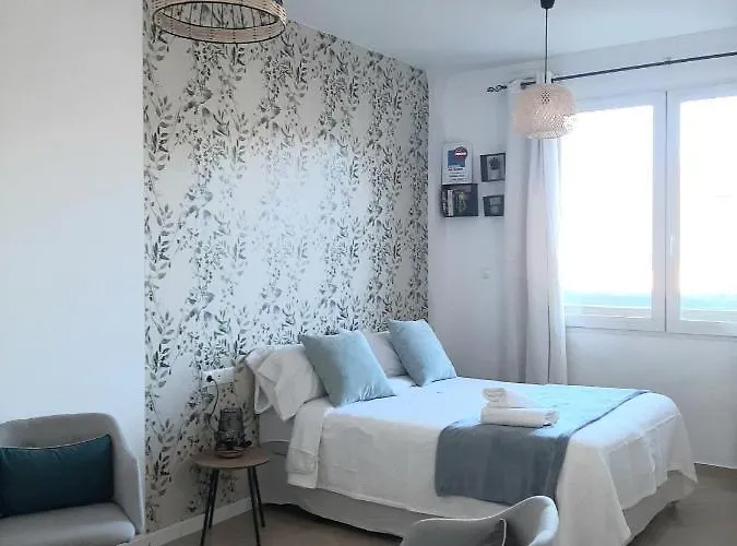 Apartamentos Serrallo