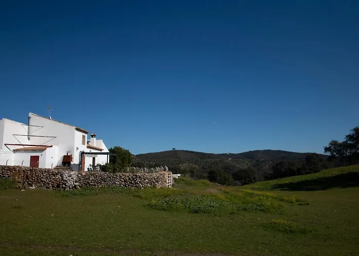 Casa Cortijo en Dehesa Sierra León