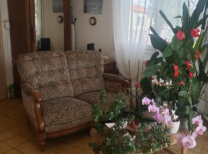 Chambre Chaleureuse A La Campagne