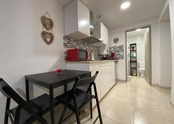 Aitzina Studio - Centre Ville